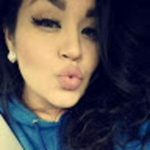 Meet your Posher, Lizzette